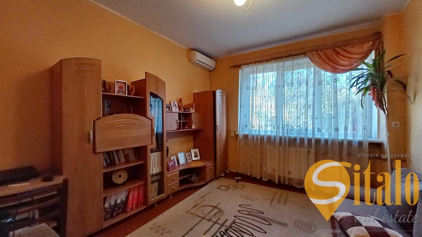 Продажа 3-комнатной квартиры 78 м², Независимой Украины ул.