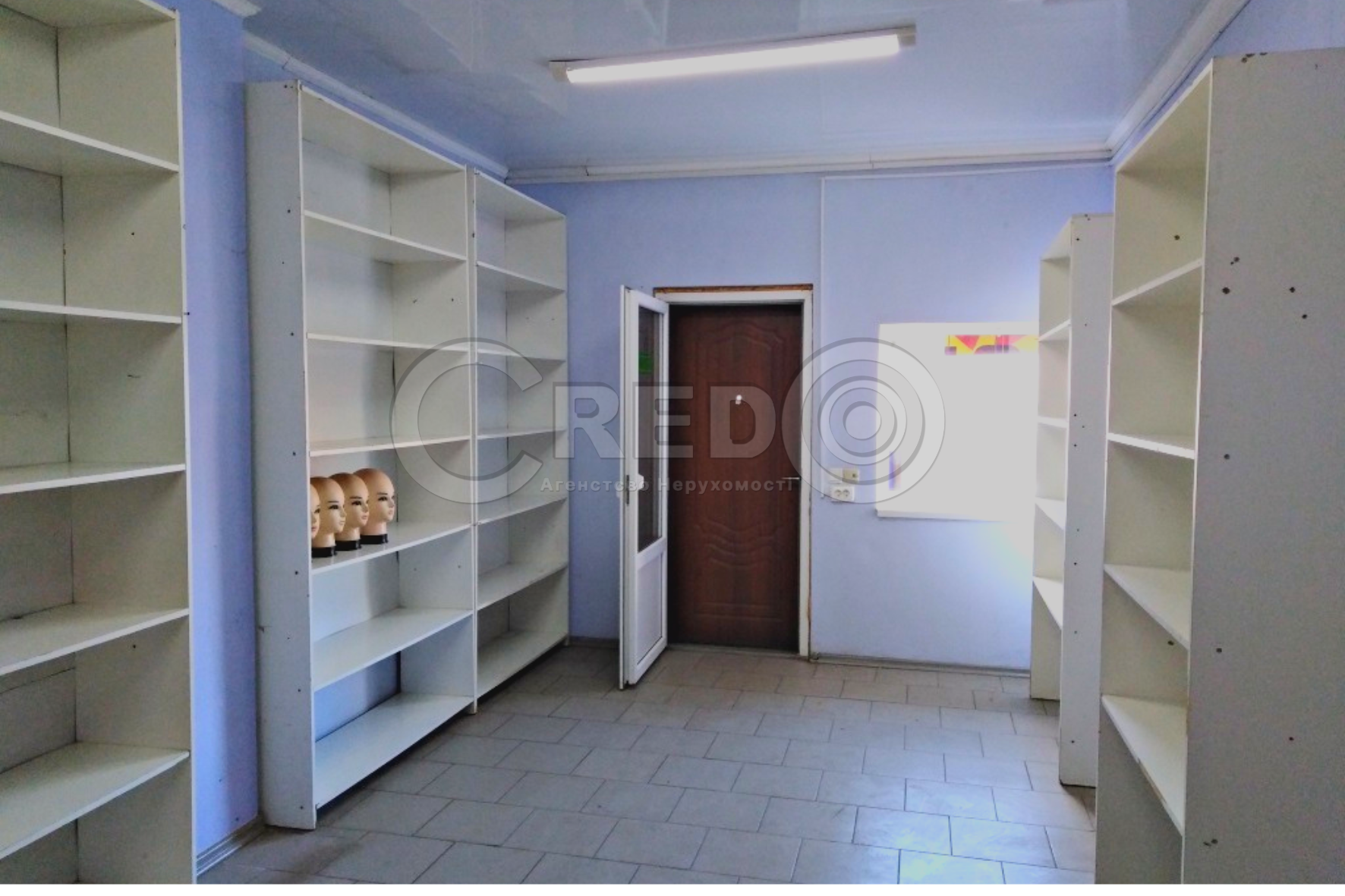 Продаж магазину 53 м², Лебедєва-Кумача вул.