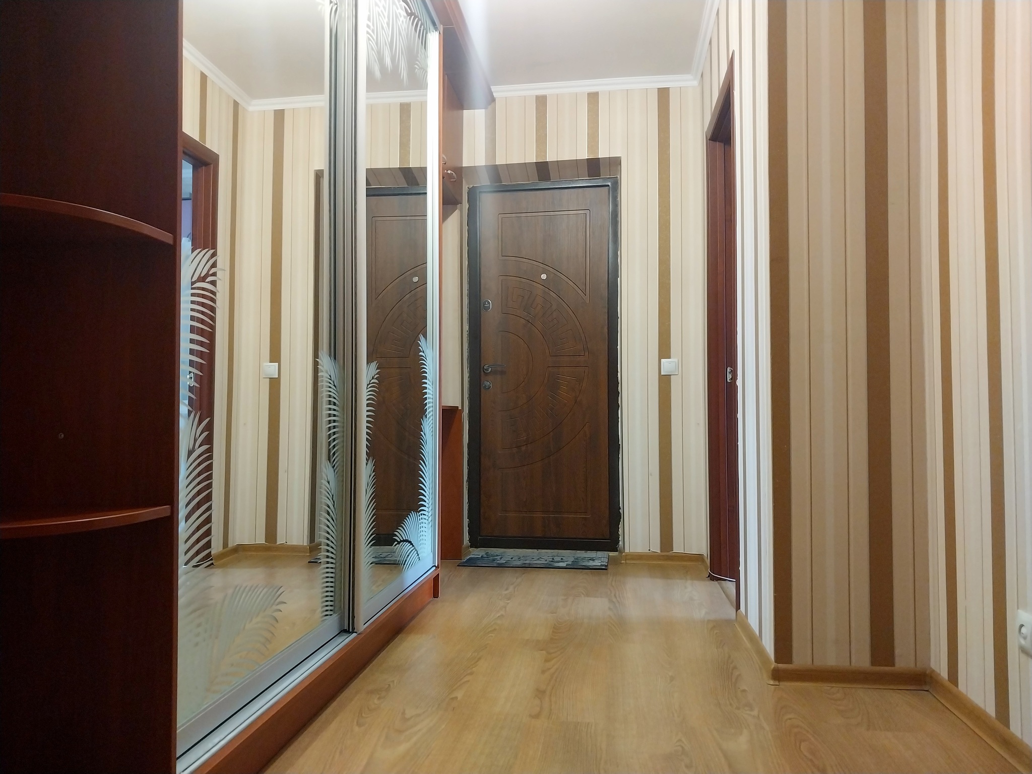 Продажа 2-комнатной квартиры 56.7 м², Попова ул., 31Б