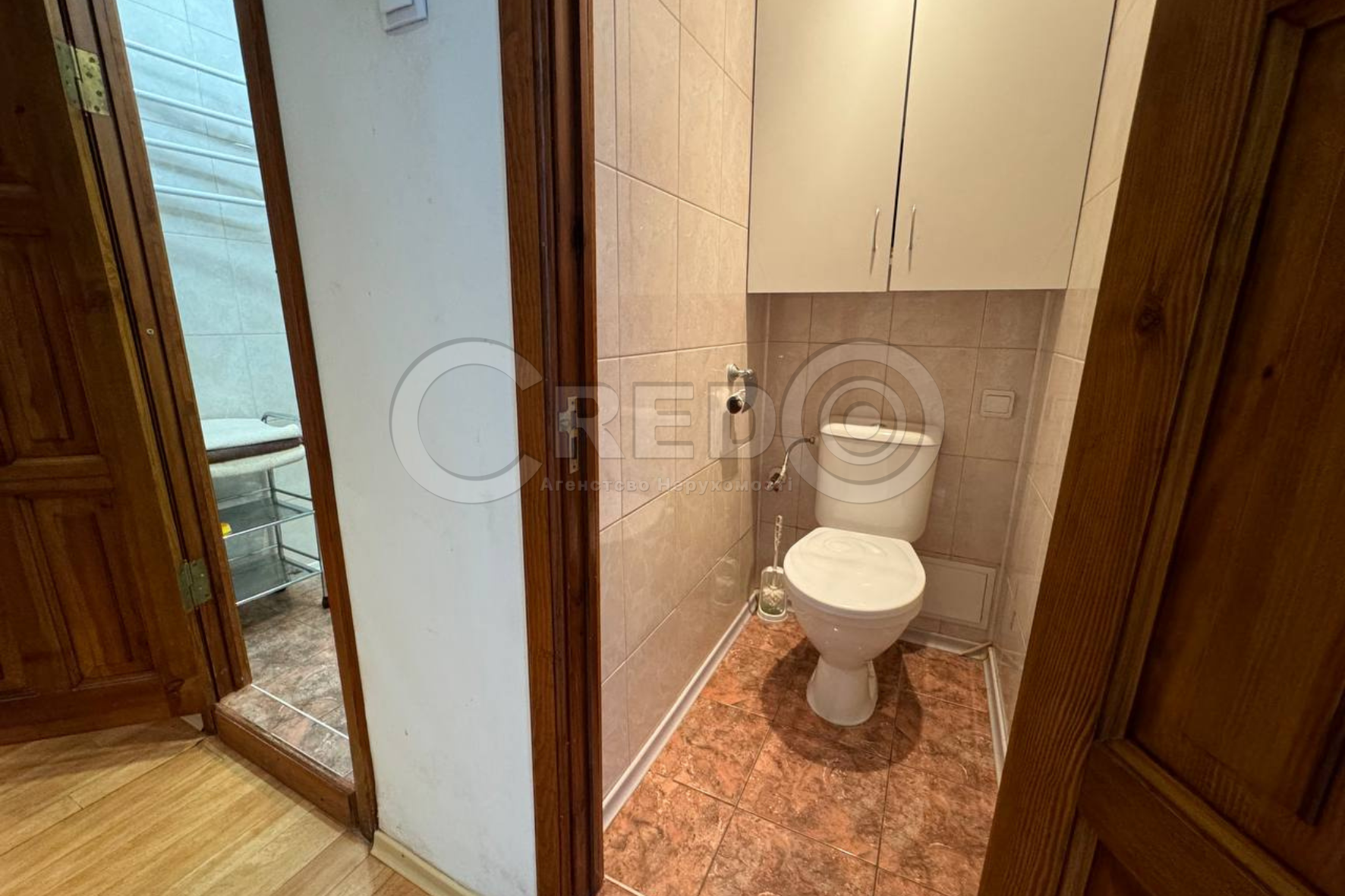Продаж 5-кімнатної квартири 115 м², Сонячний вул.