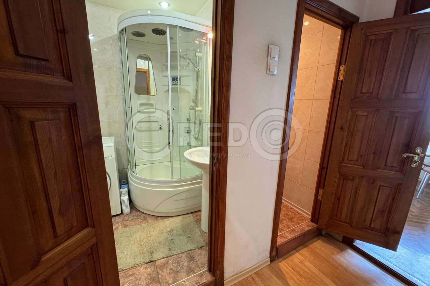 Продаж 5-кімнатної квартири 115 м², Сонячний вул.