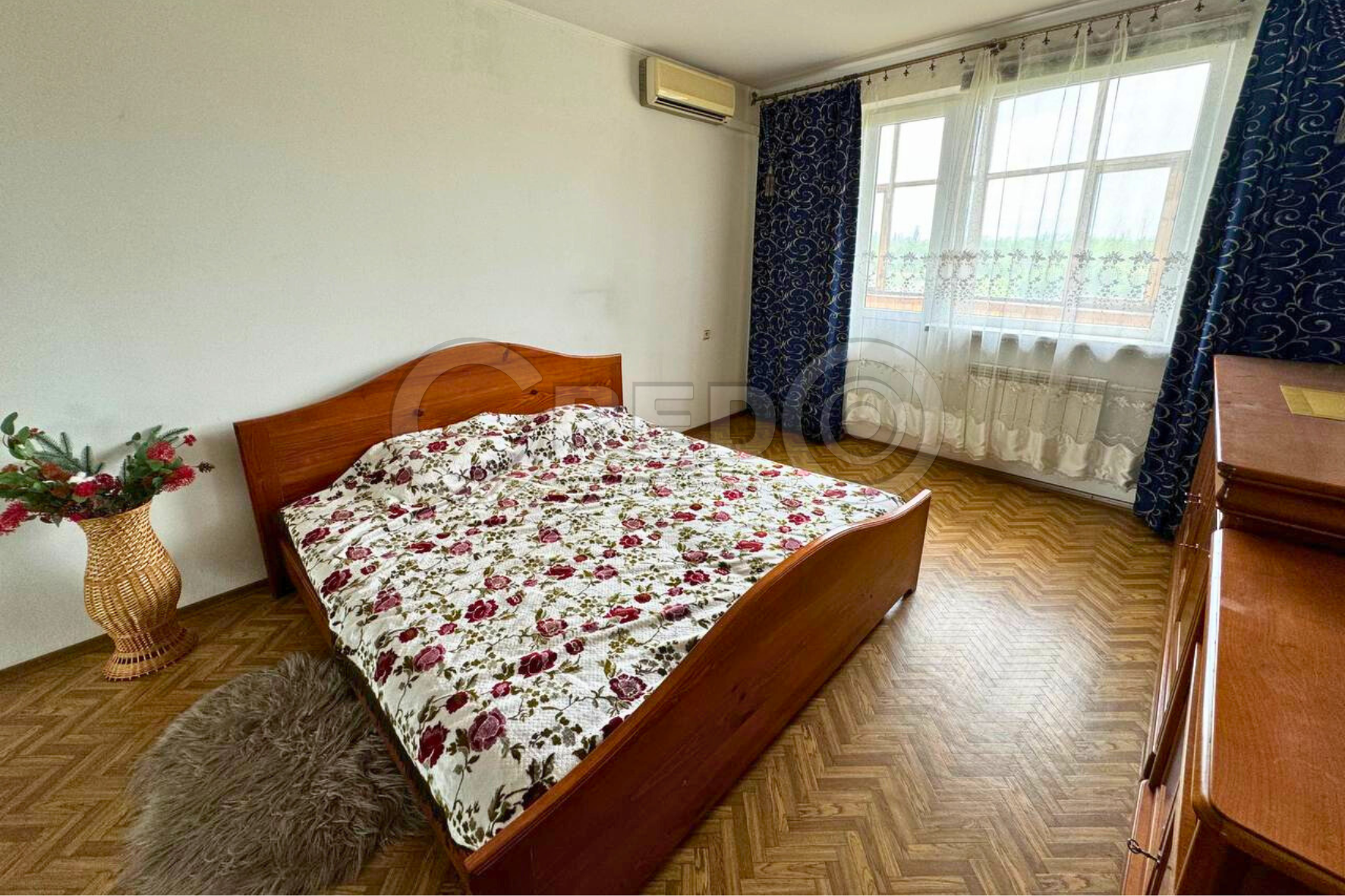 Продаж 5-кімнатної квартири 115 м², Сонячний вул.