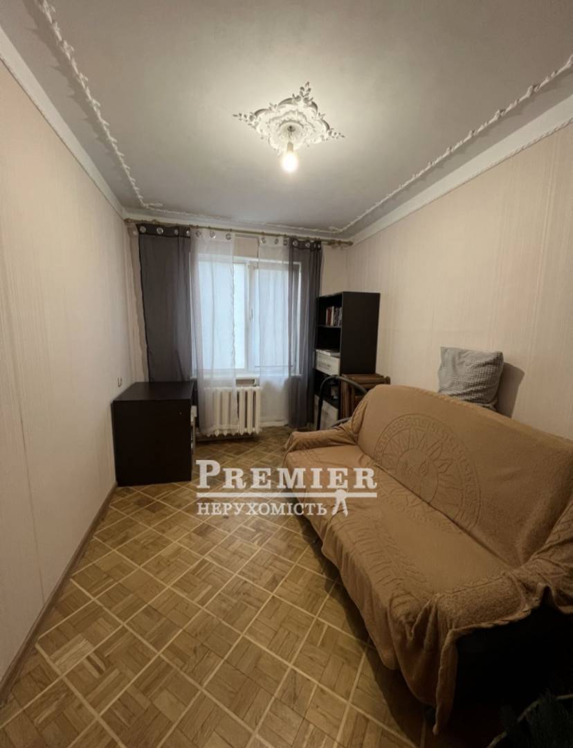 Продажа 4-комнатной квартиры 64 м², Академика Заболотного ул.