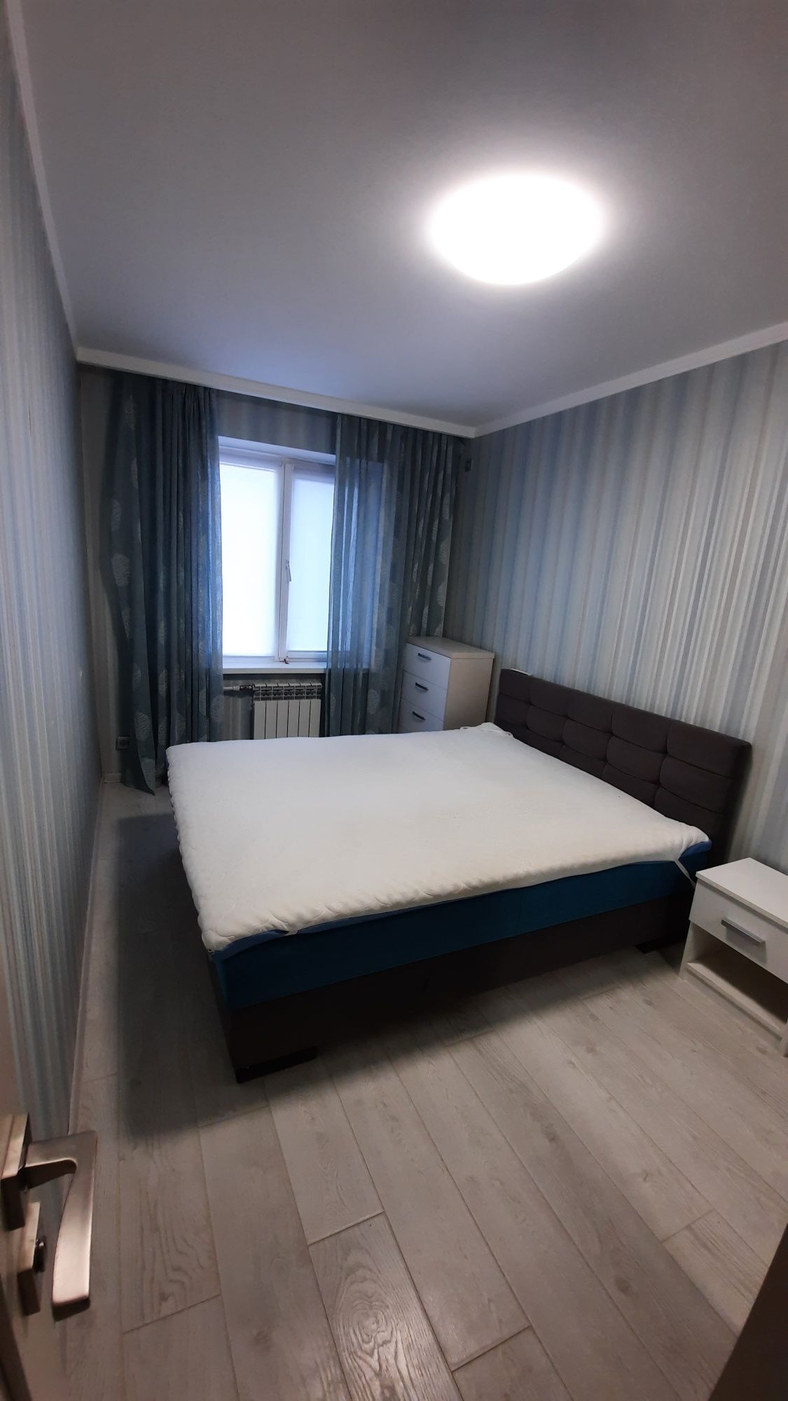 Оренда 3-кімнатної квартири 68 м², Миру просп., 18