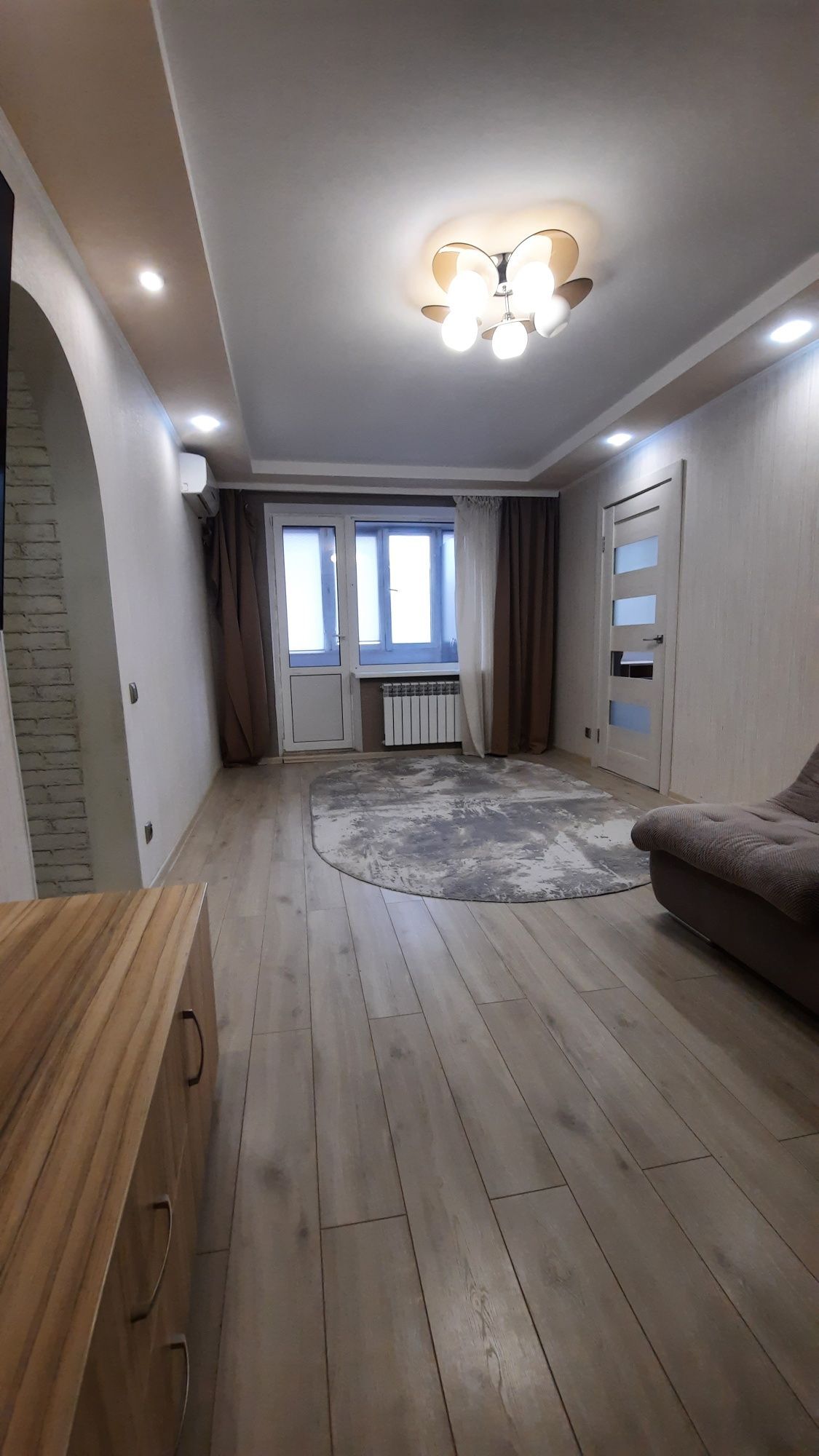 Аренда 3-комнатной квартиры 68 м², Мира просп., 18