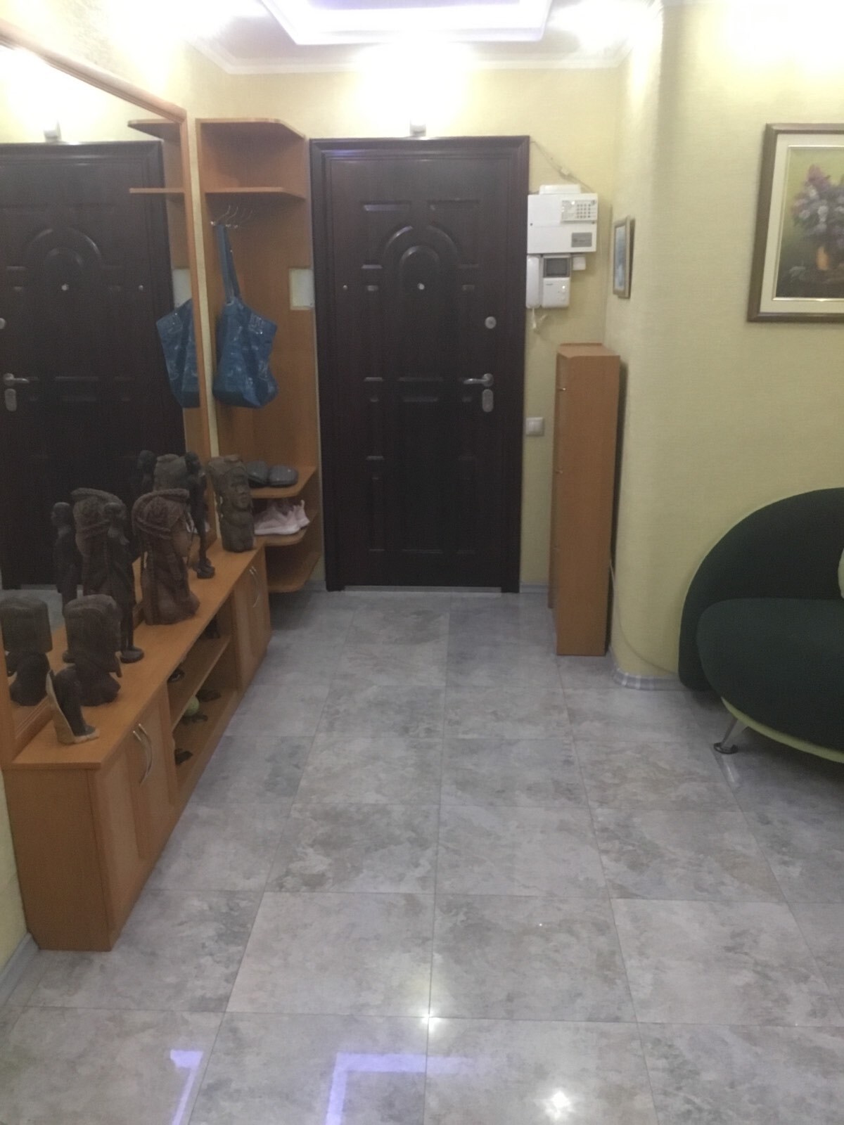Оренда 3-кімнатної квартири 72 м², Архітектора Ніколаєва вул., 3