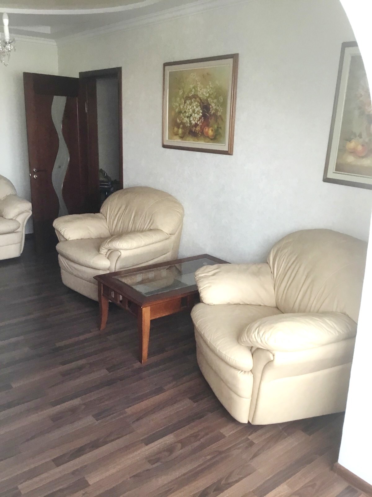 Оренда 3-кімнатної квартири 72 м², Архітектора Ніколаєва вул., 3