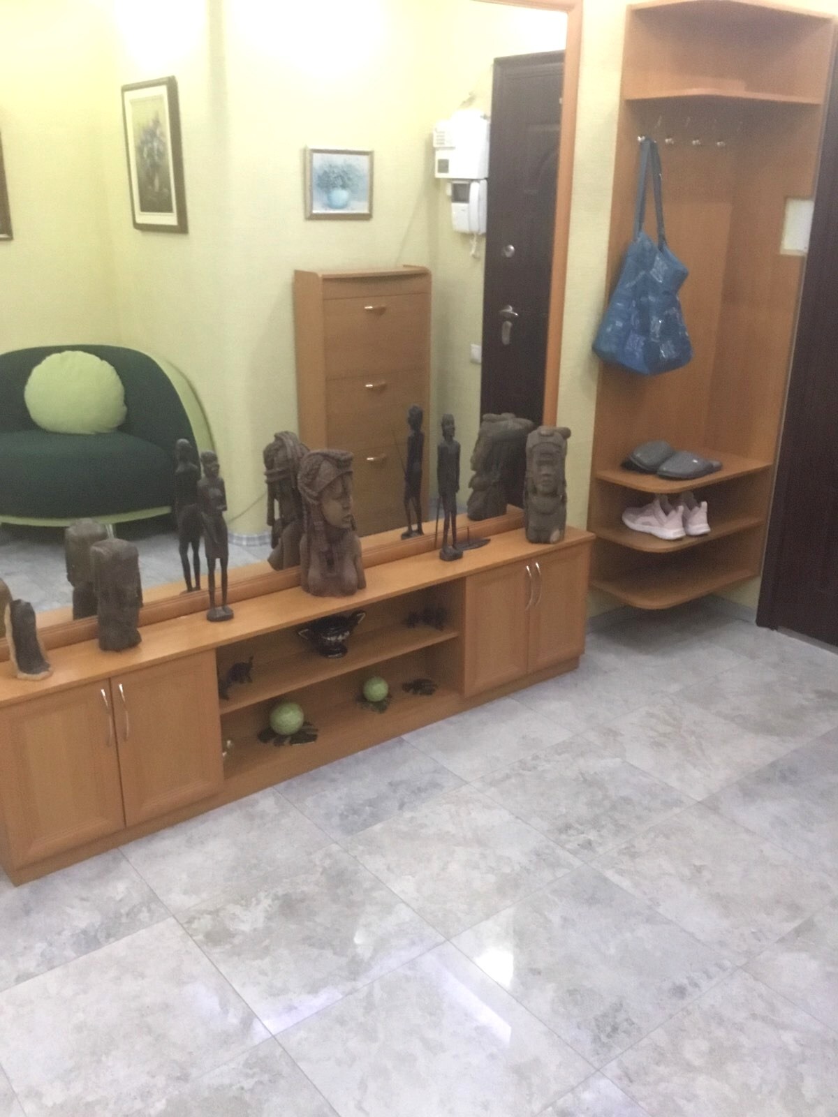 Оренда 3-кімнатної квартири 72 м², Архітектора Ніколаєва вул., 3