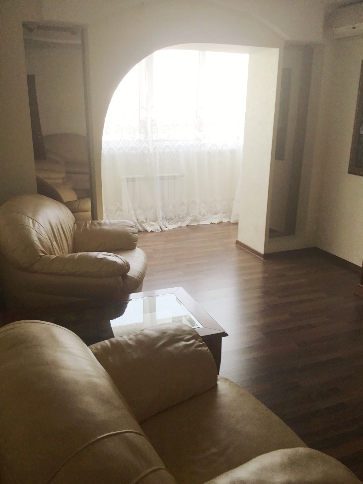 Оренда 3-кімнатної квартири 72 м², Архітектора Ніколаєва вул., 3