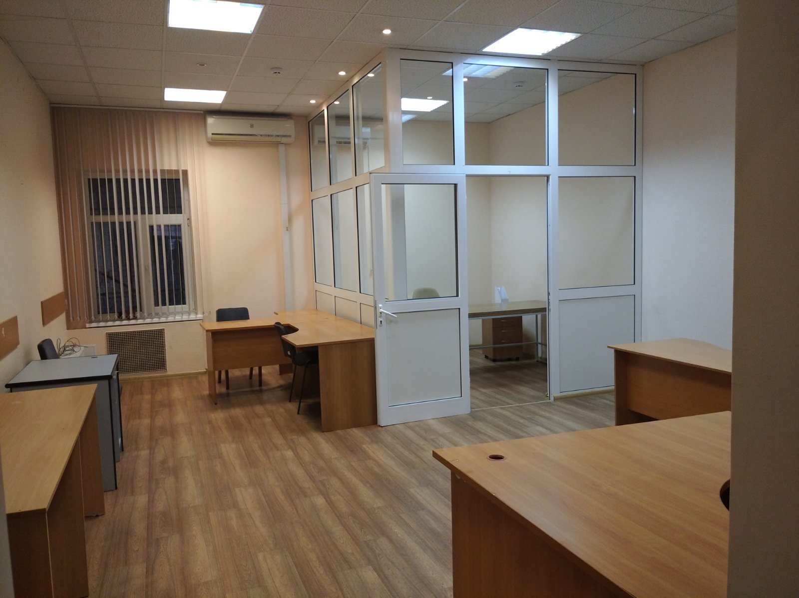 Оренда офісу 13 м², Киянівський пров.