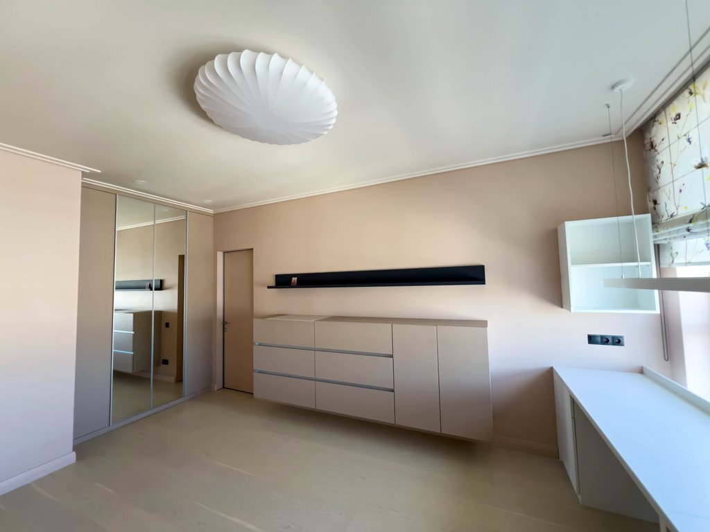 Продаж 5-кімнатної квартири 165 м², Маршала Конєва вул., 10/1