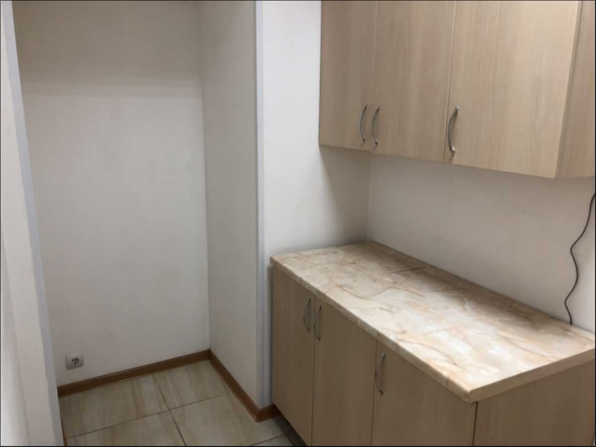 Оренда офісу 130 м², Смирнова-Ласточкина, 18