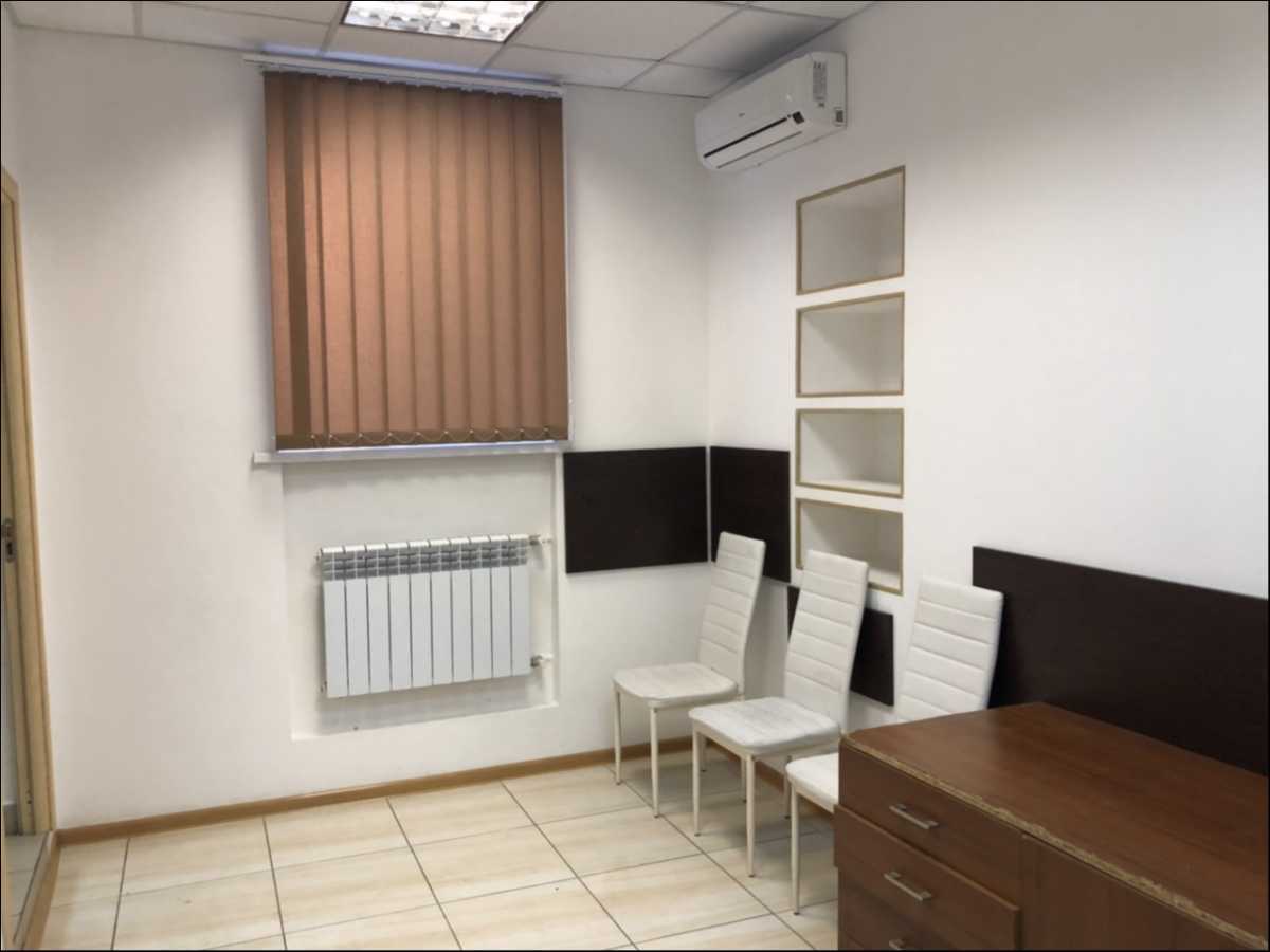 Оренда офісу 130 м², Смирнова-Ласточкина, 18