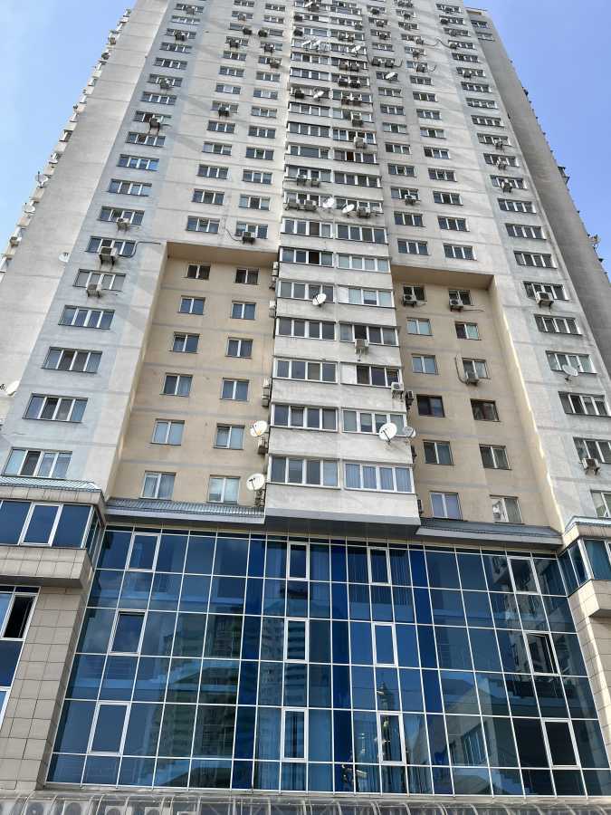 Аренда 3-комнатной квартиры 120 м², Юрия Шумского ул., 1А