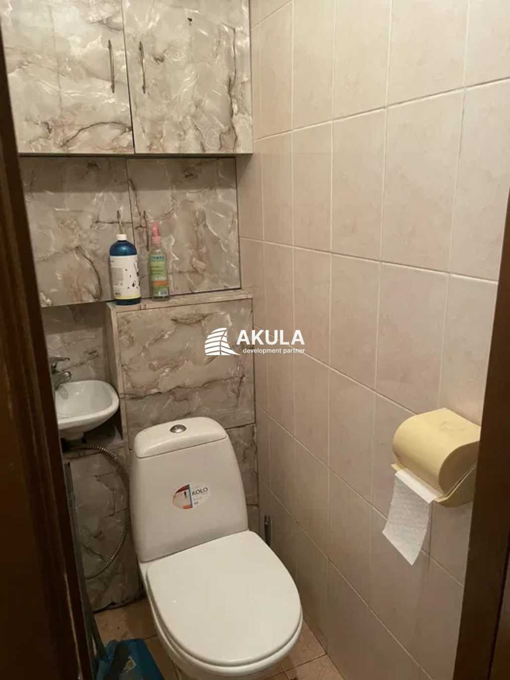 Продажа 3-комнатной квартиры 82 м², Ереванская ул.