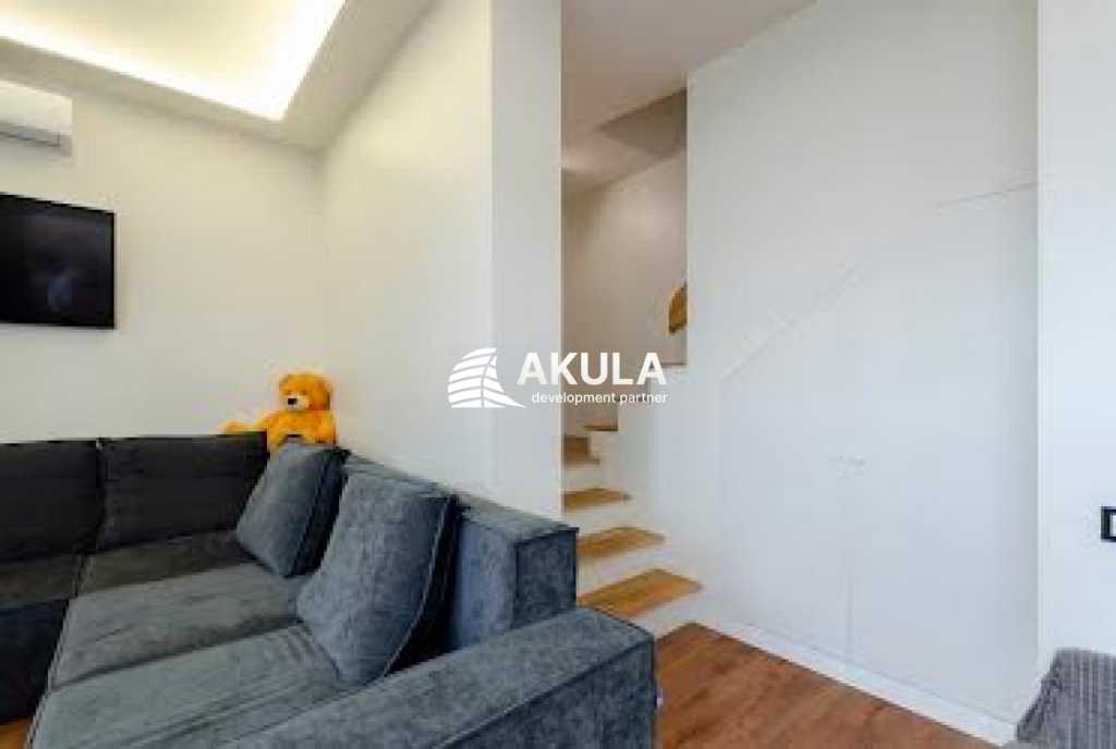 Продажа 3-комнатной квартиры 120 м², Загоровская