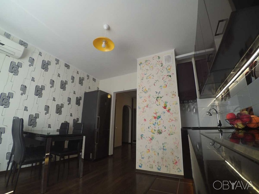 Продаж 2-кімнатної квартири 73 м², Урлівська вул., 24