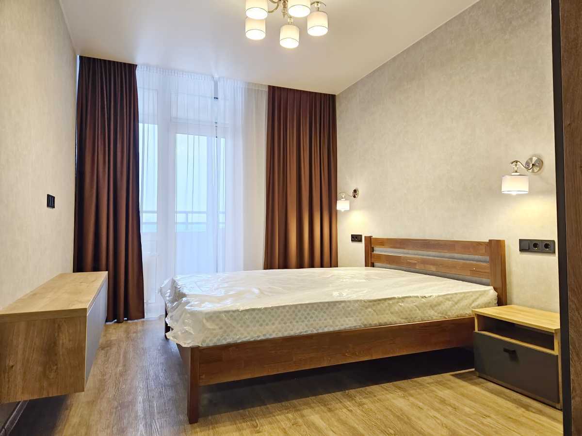 Продаж 1-кімнатної квартири 47 м², Дніпровська наб., 18-Б