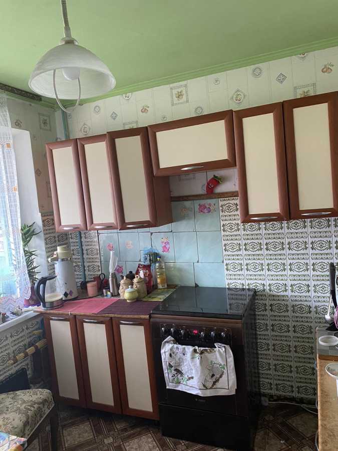 Продаж 3-кімнатної квартири 70 м², Челябинская, 15