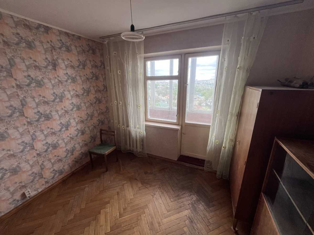 Продажа 3-комнатной квартиры 68 м², Владимира Сальского ул., 8