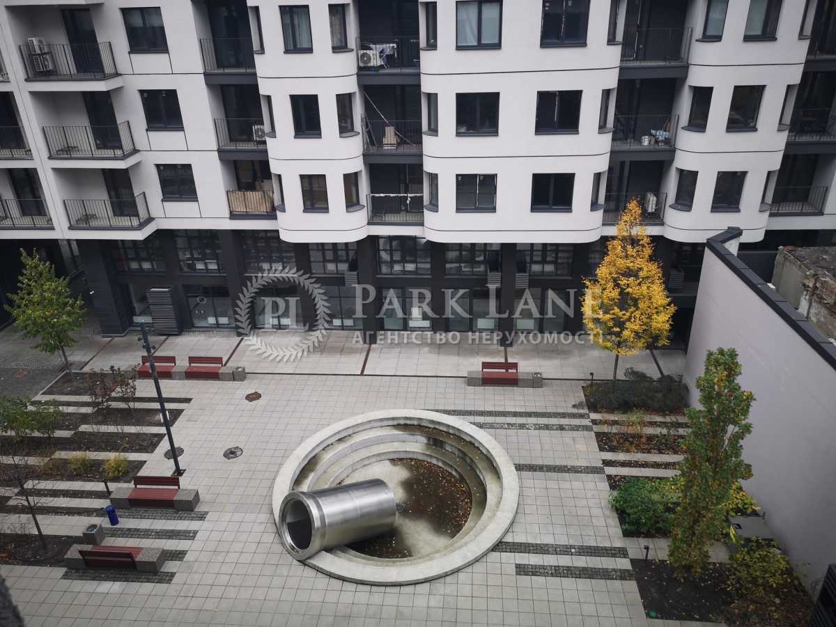 Продажа 2-комнатной квартиры 77 м², Кирилловская ул., 37А