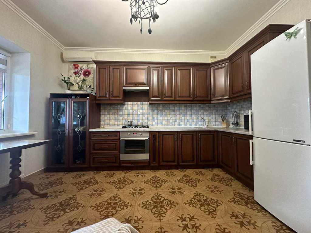 Продаж будинку 138 м², Садова вул., 77