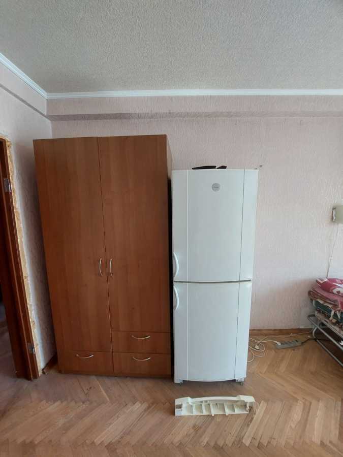 Продаж 2-кімнатної квартири 60 м², Петропавлівська вул., 6