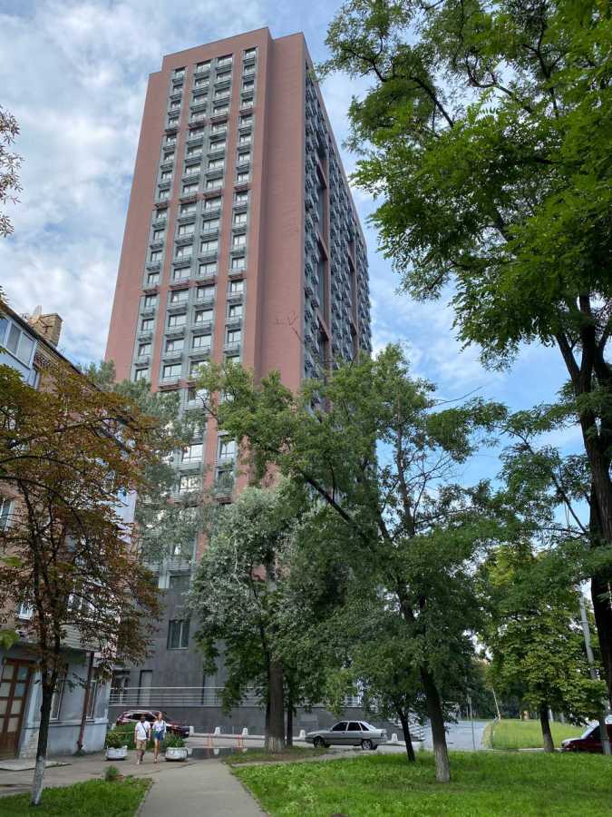 Продажа 2-комнатной квартиры 64 м², Елены Телиги ул., 25