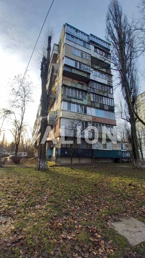 Продажа 3-комнатной квартиры 60 м², Жмеринская ул., 4