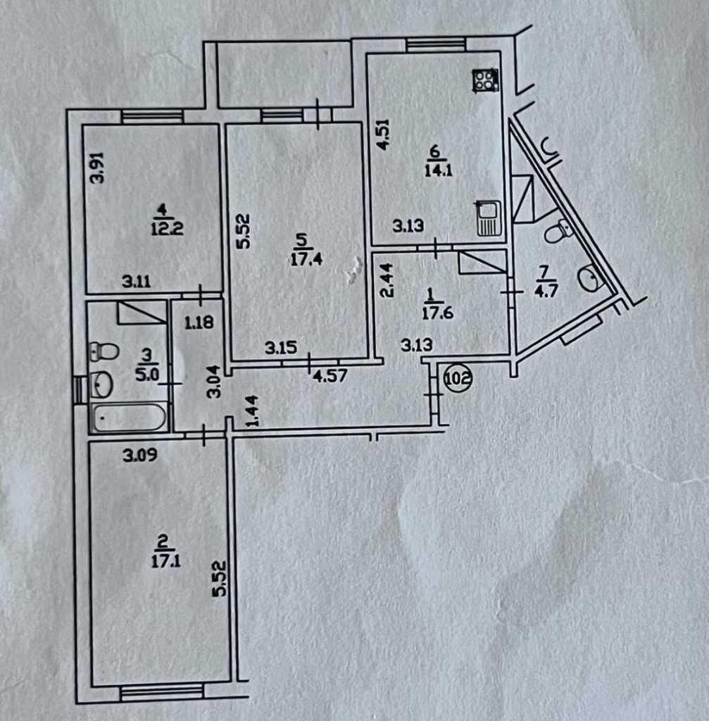 Продаж 3-кімнатної квартири 90.5 м², Правди просп., 5Б