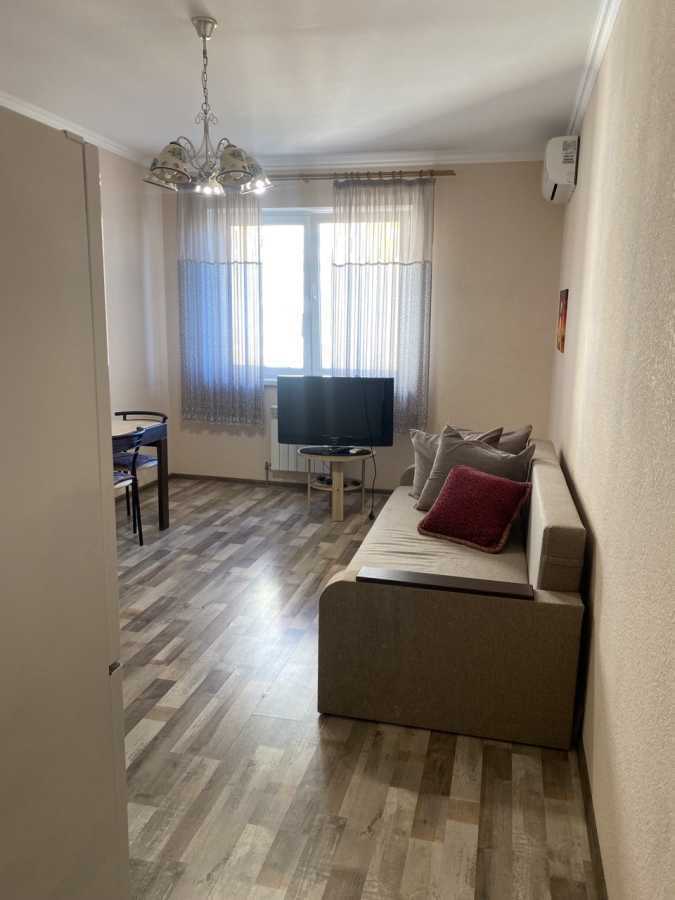 Продаж 1-кімнатної квартири 43 м², Юрія Кондратюка вул., 3