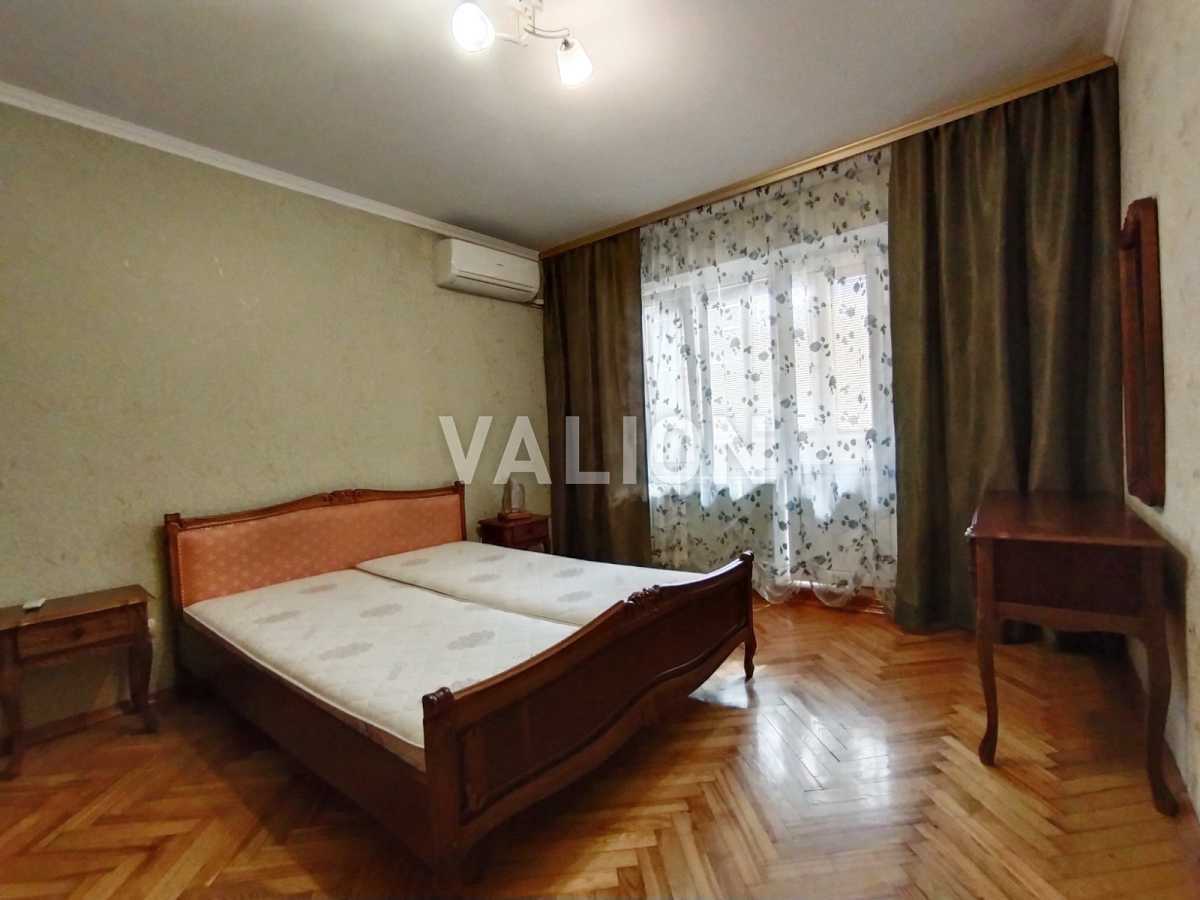 Продаж 3-кімнатної квартири 82 м², Декабристів вул., 10А