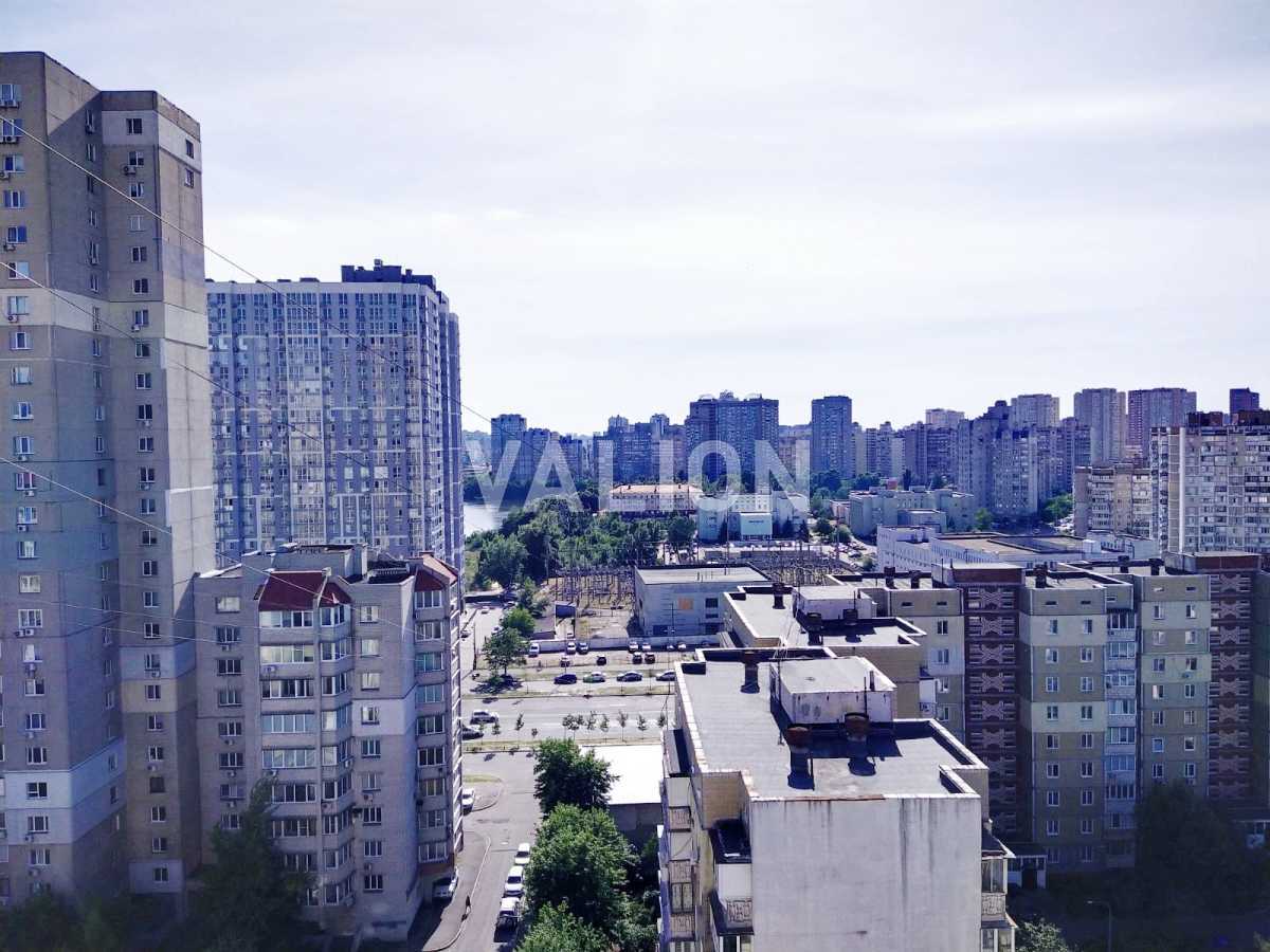 Продажа 3-комнатной квартиры 82 м², Декабристов ул., 10А