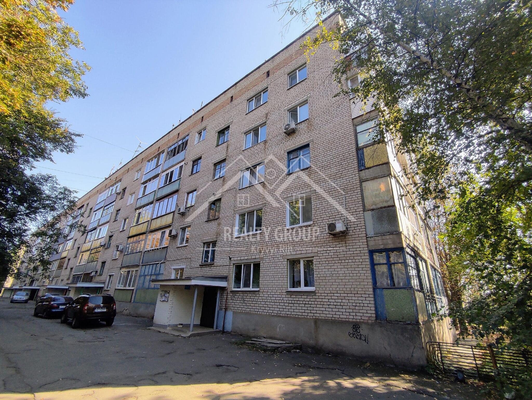 Продажа 3-комнатной квартиры 63.5 м², Святоандреевская ул., 17