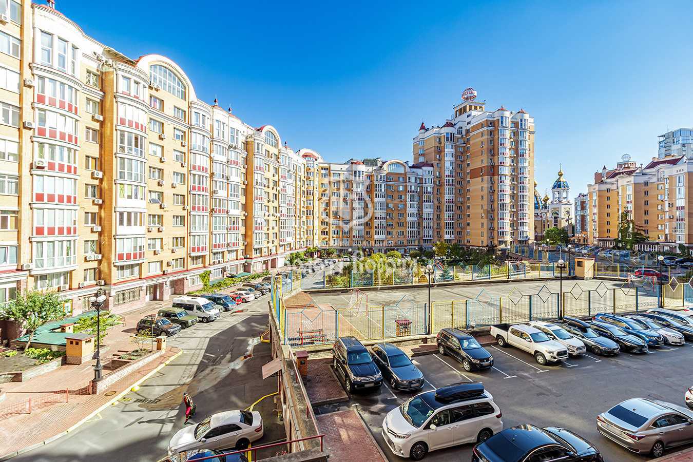 Продажа 4-комнатной квартиры 156 м², Героев Сталинграда просп., 4 К1