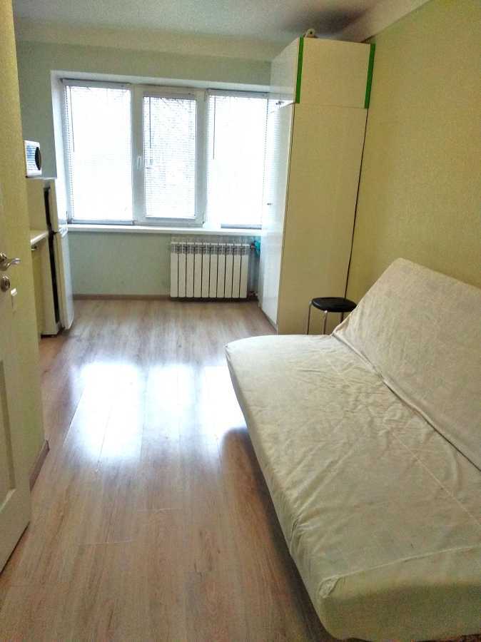 Продаж 2-кімнатної квартири 44 м², Братиславська вул., 20