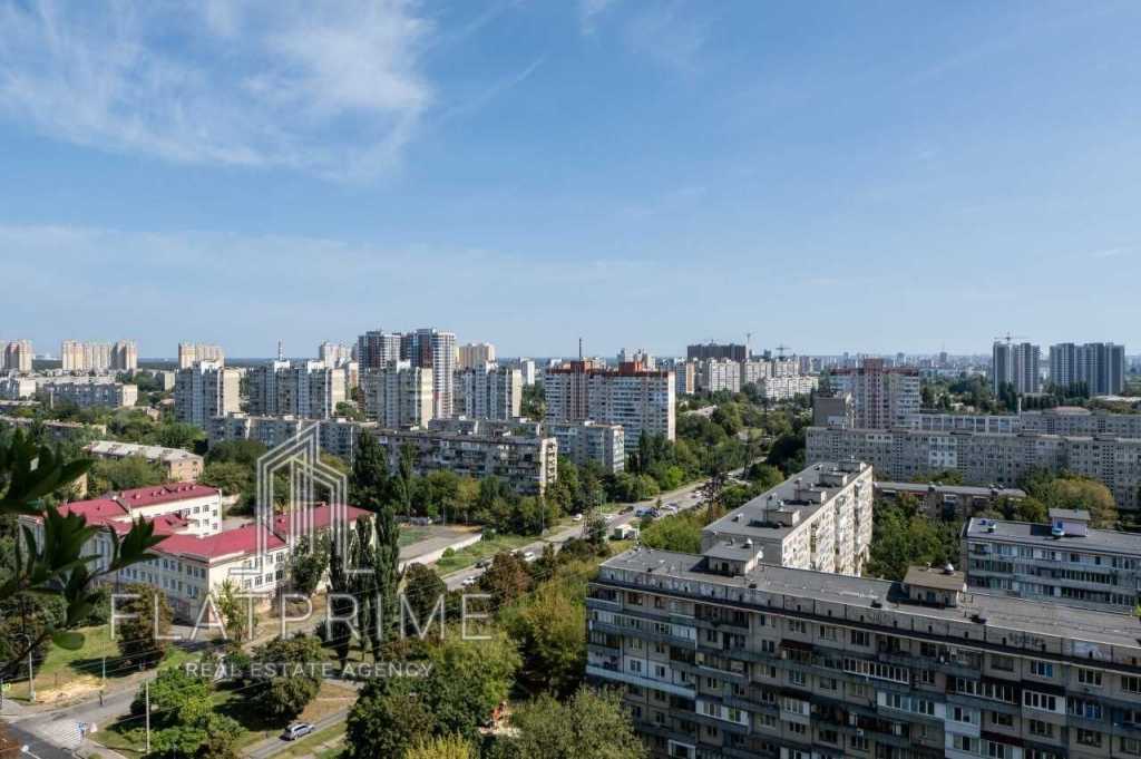 Продажа 1-комнатной квартиры 53 м², Вышгородская ул., 45А/5