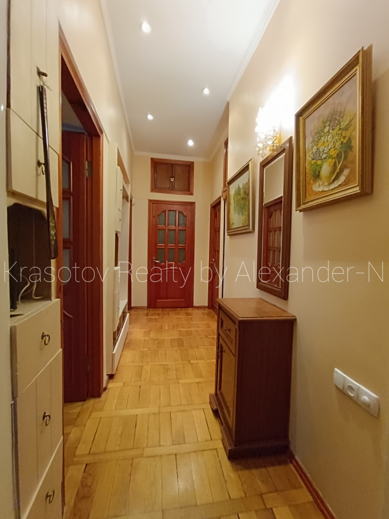 Оренда 3-кімнатної квартири 77 м², Дворянская вул., 6