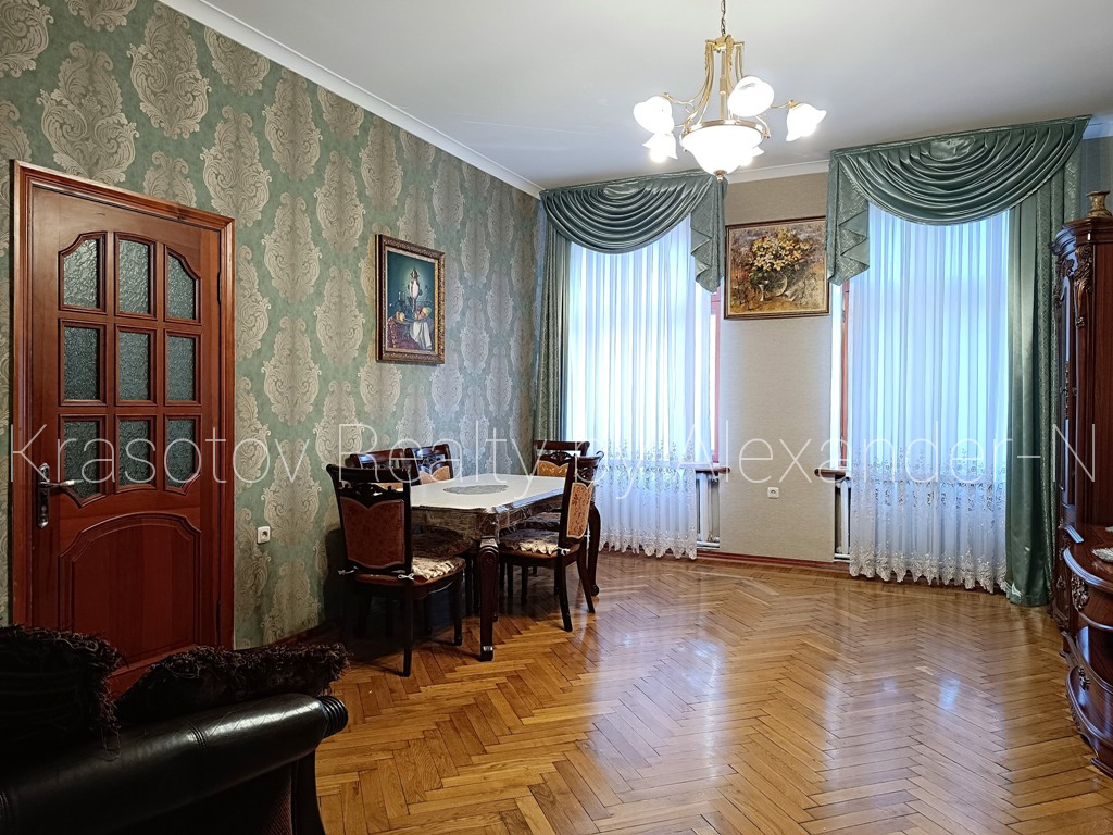 Оренда 3-кімнатної квартири 77 м², Дворянская вул., 6