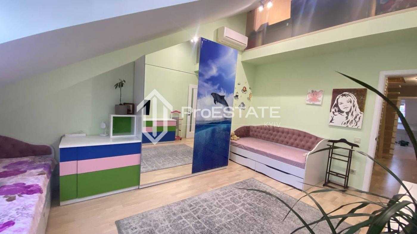 Продаж 3-кімнатної квартири 106 м², Регенераторна вул., 4, корпус 6