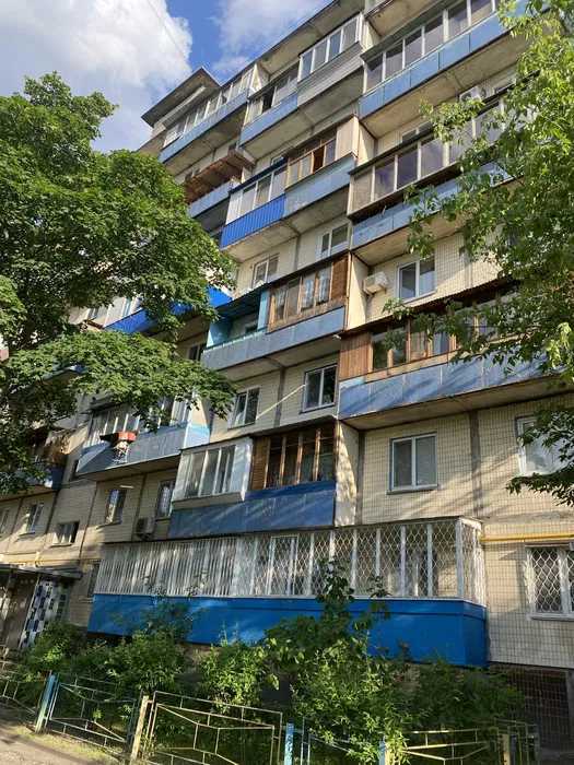 Продажа 3-комнатной квартиры 63 м², Оболонский просп., 12А