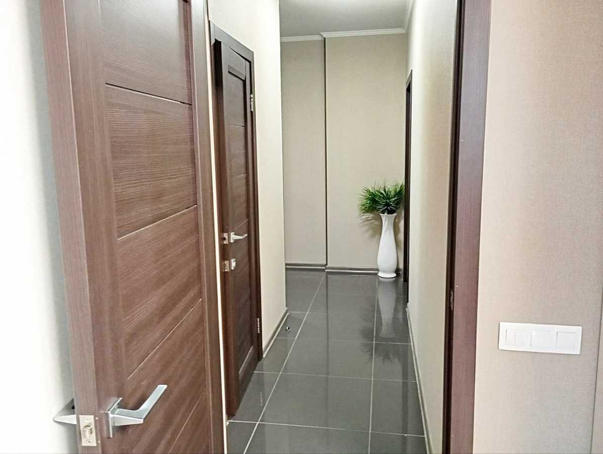 Продаж 2-кімнатної квартири 80 м², Завальна вул., 10г