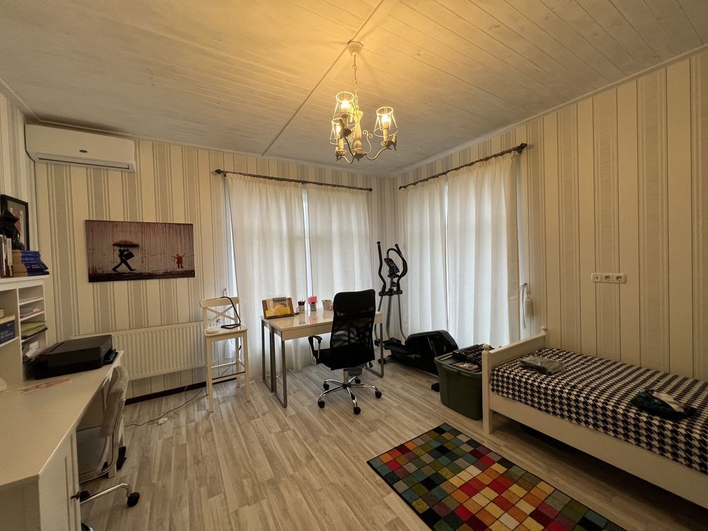 Оренда будинку 145 м², Петропавлівська вул.