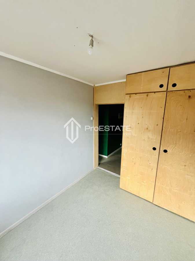 Продаж 2-кімнатної квартири 45 м², Краківська вул., 18