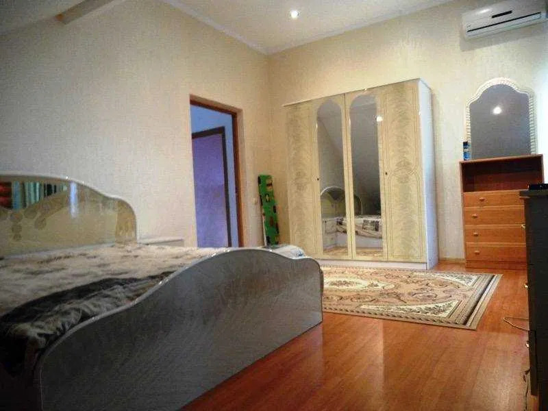 Оренда будинку 120 м², Залужна вул.