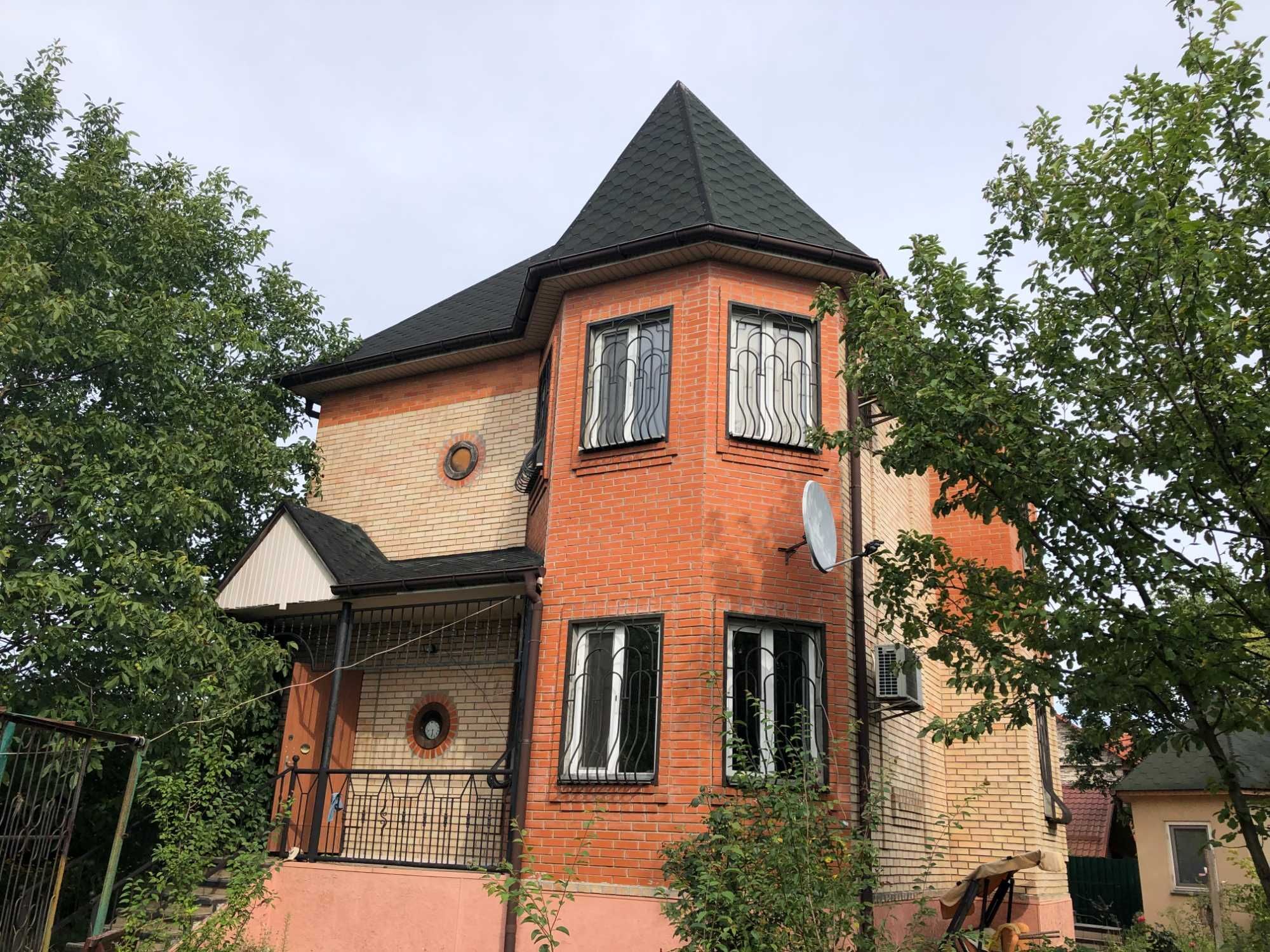 Оренда будинку 220 м², 65-а Садова вул.