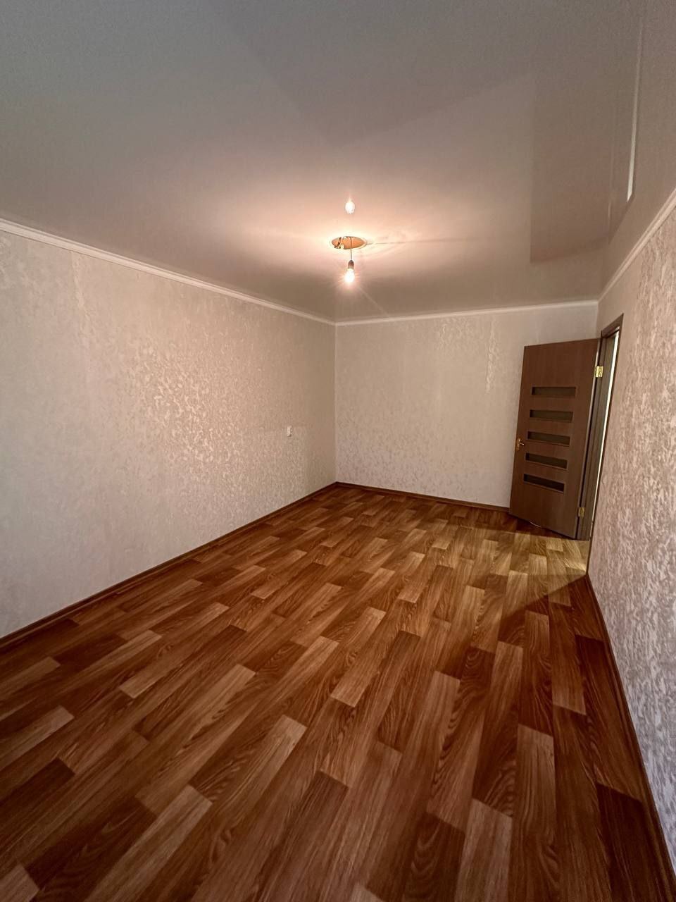 Продаж 1-кімнатної квартири 30 м², Праці вул.