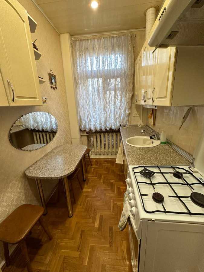 Продаж 2-кімнатної квартири 47 м², Володимира Вернадського вул.