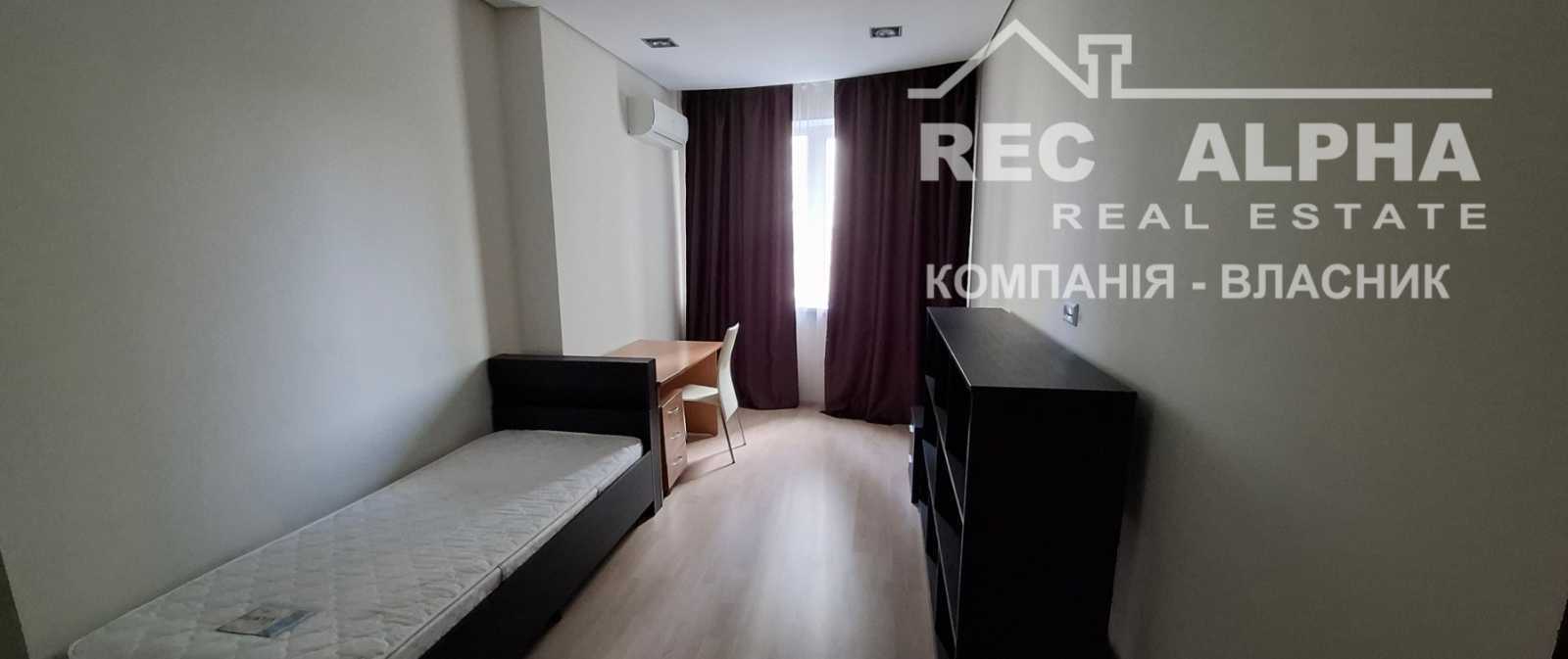 Продаж 4-кімнатної квартири 172.9 м², Генерала Шаповала вул., 2