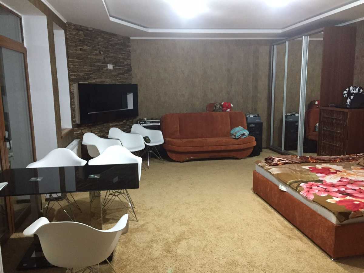 Продаж будинку 500 м², Завальна вул.